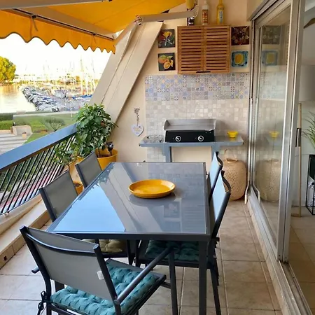 Le Port Camargue - 2 Bedrooms Air Conditioning Terrace And Swimming Pool! Le Grau-du-Roi Exterior photo